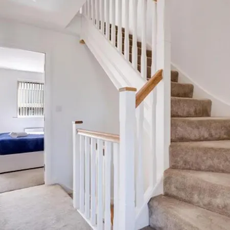 3bed House For Contractors Large Group Sleep Upto9